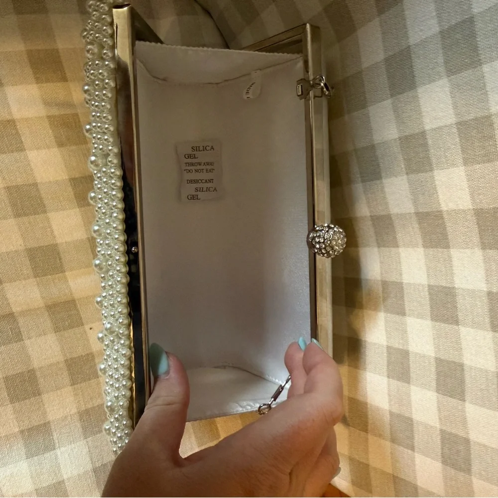 Beaded Bridal Clutch